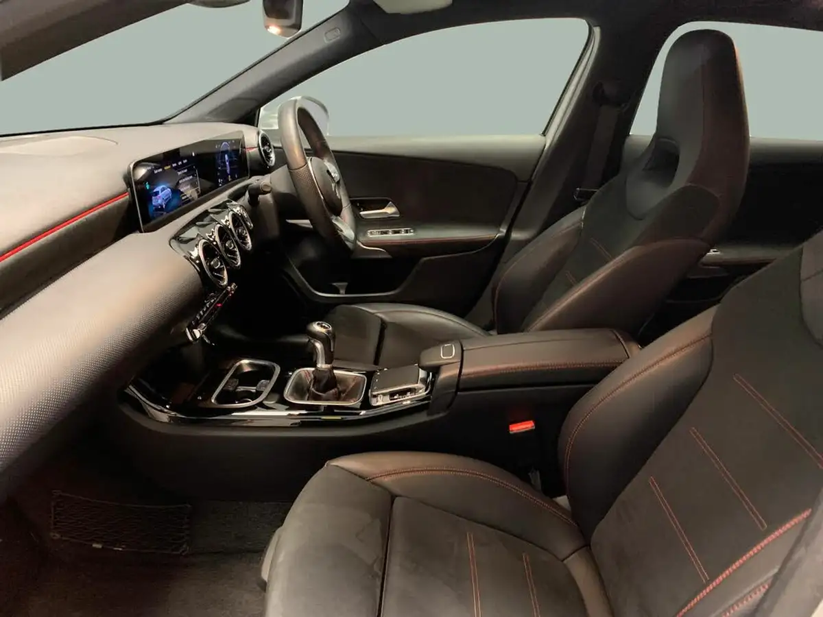 2019-mercedes-benz-a-class-13-a200-amg-line-executive-hatchback-5d-big-3