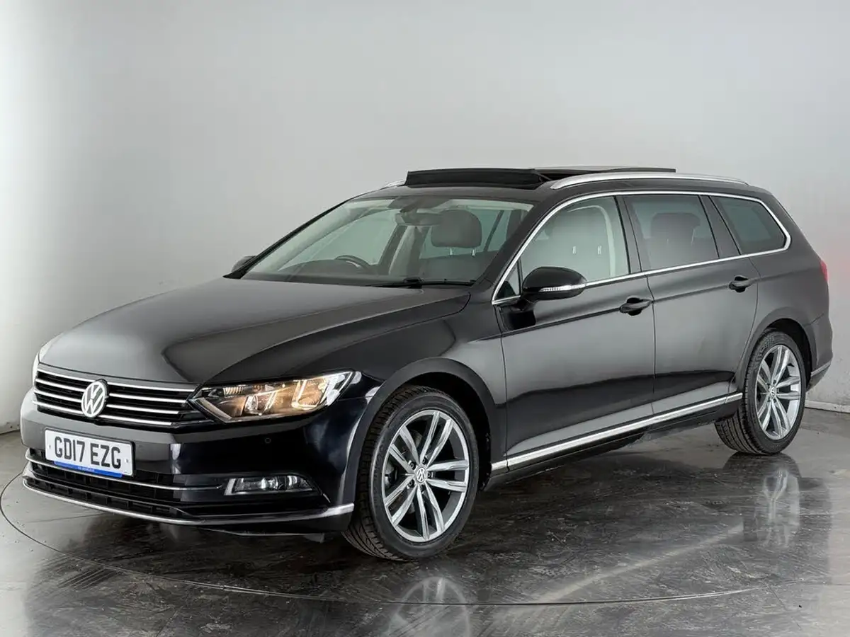 2017-volkswagen-passat-20tdi-gt-150ps-ss-estate-5d-dsg-big-2