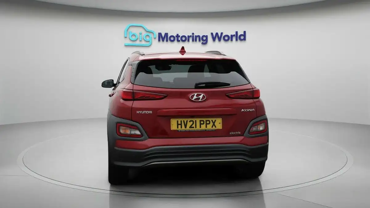2021-hyundai-kona-e-premium-204ps-big-6