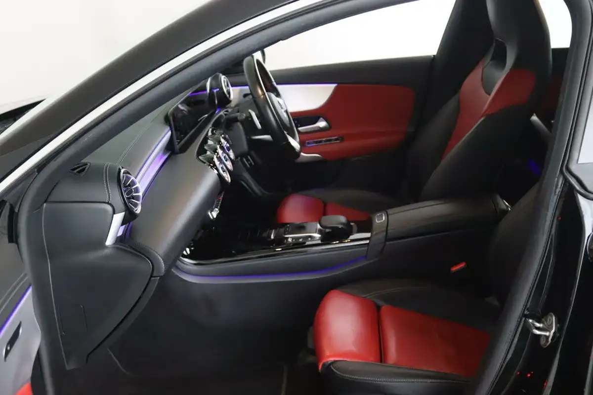 2021-mercedes-benz-cla-13-cla-200-amg-line-premium-shooting-brake-5d-big-9