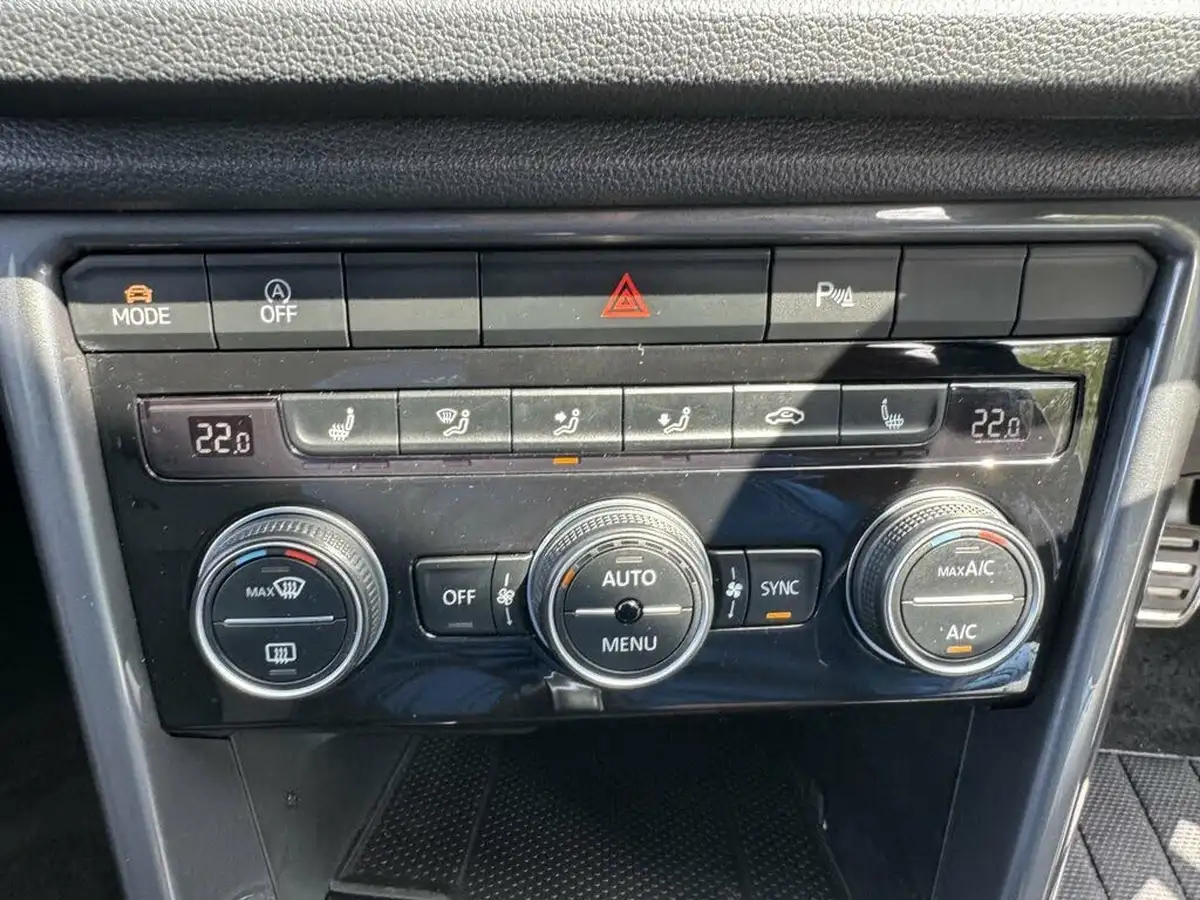 2021-volkswagen-t-roc-20tdi-r-line-evo-dsg-big-61