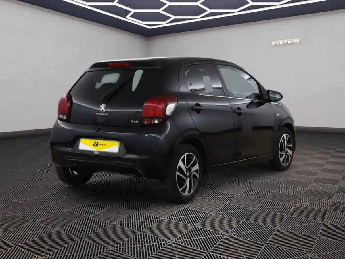 2015-peugeot-108-12-puretech-allure-hatchback-5d-big-4