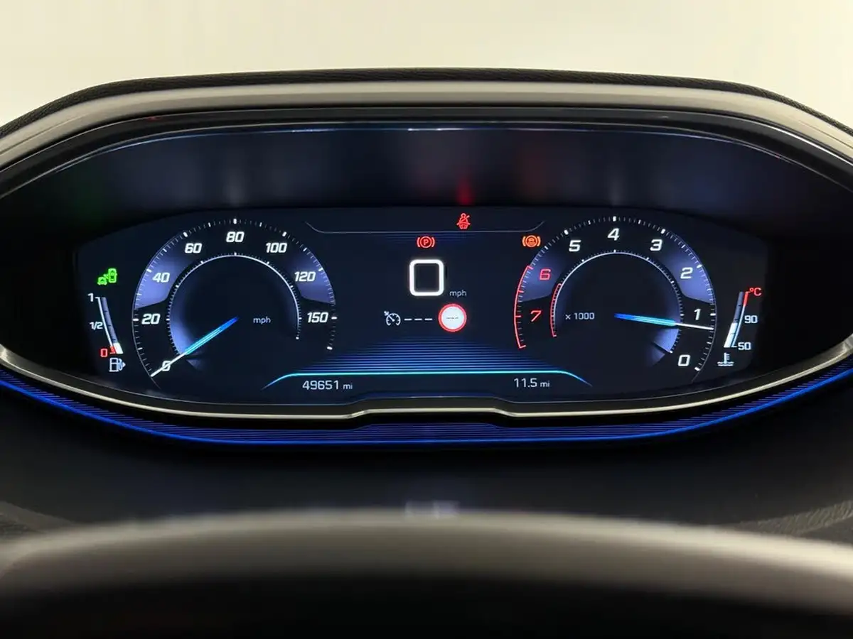 2017-peugeot-3008-suv-12-puretech-allure-big-22