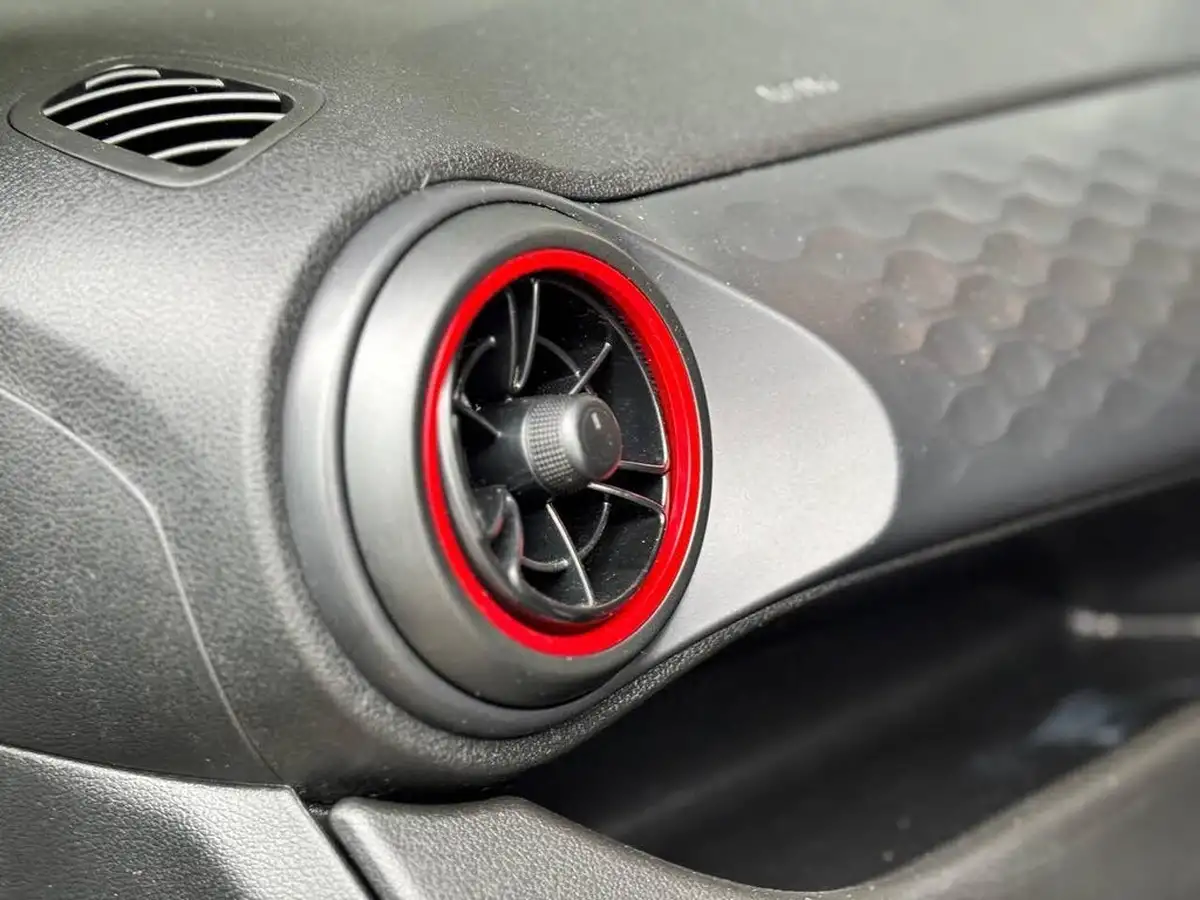 2022-hyundai-i10-10-t-gdi-n-line-big-10