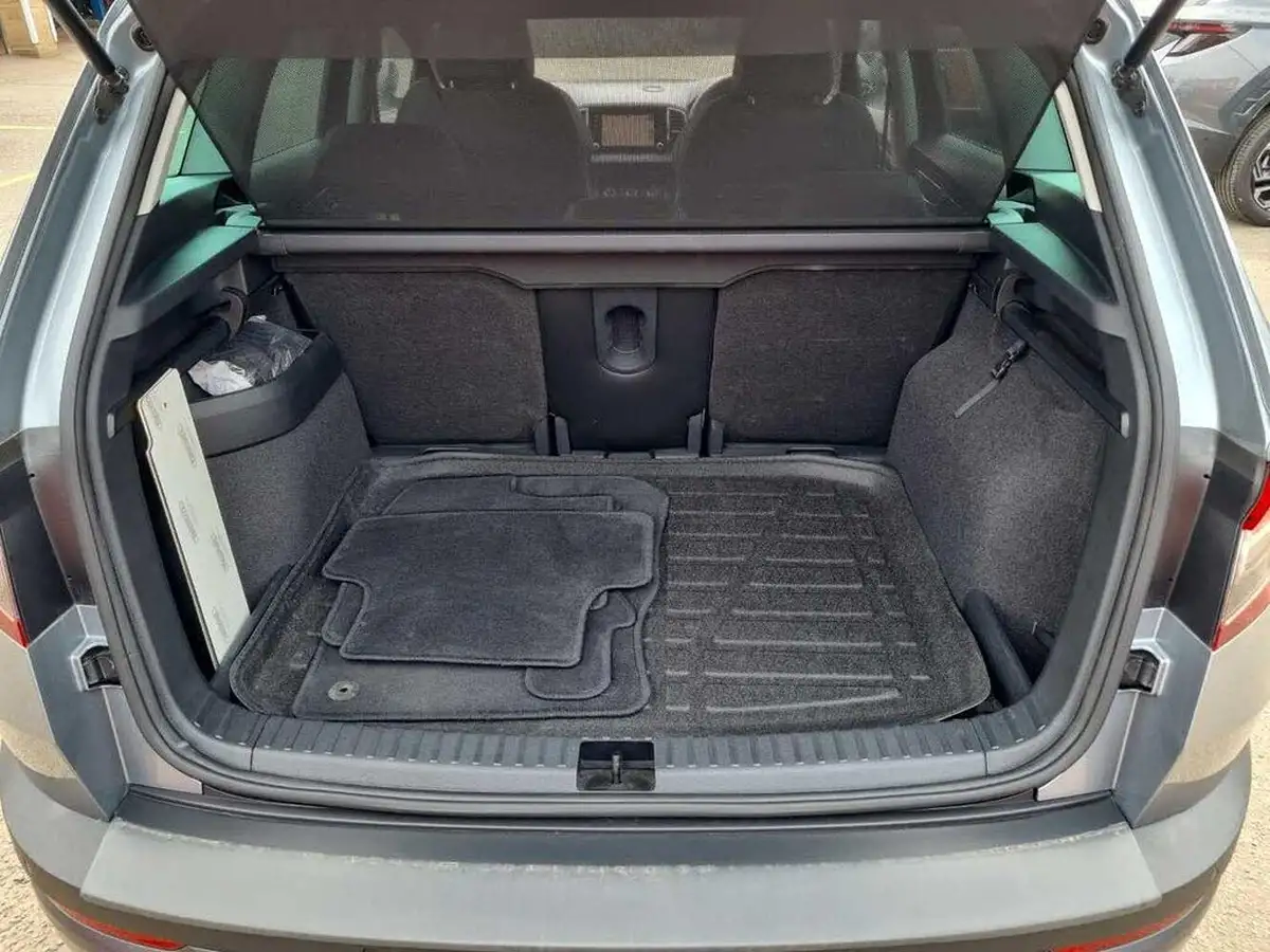 2020-skoda-karoq-15-tsi-se-l-dsg-big-13