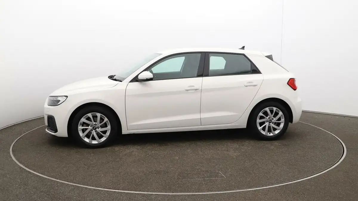 2023-audi-a1-10-30-tfsi-sport-s-tronic-big-57