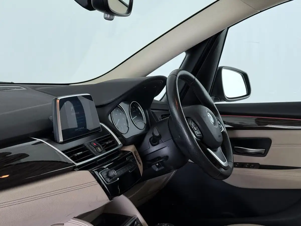 2019-bmw-2-series-15-225xe-phev-luxury-big-15