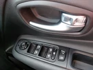 2022-jeep-renegade-13-gse-night-eagle-small-17