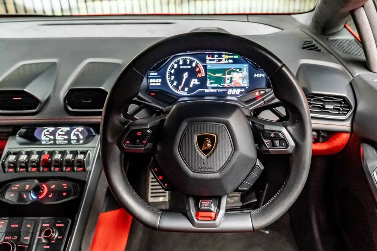2016-lamborghini-huracan-52-lp-610-4-4wd-coupe-big-24
