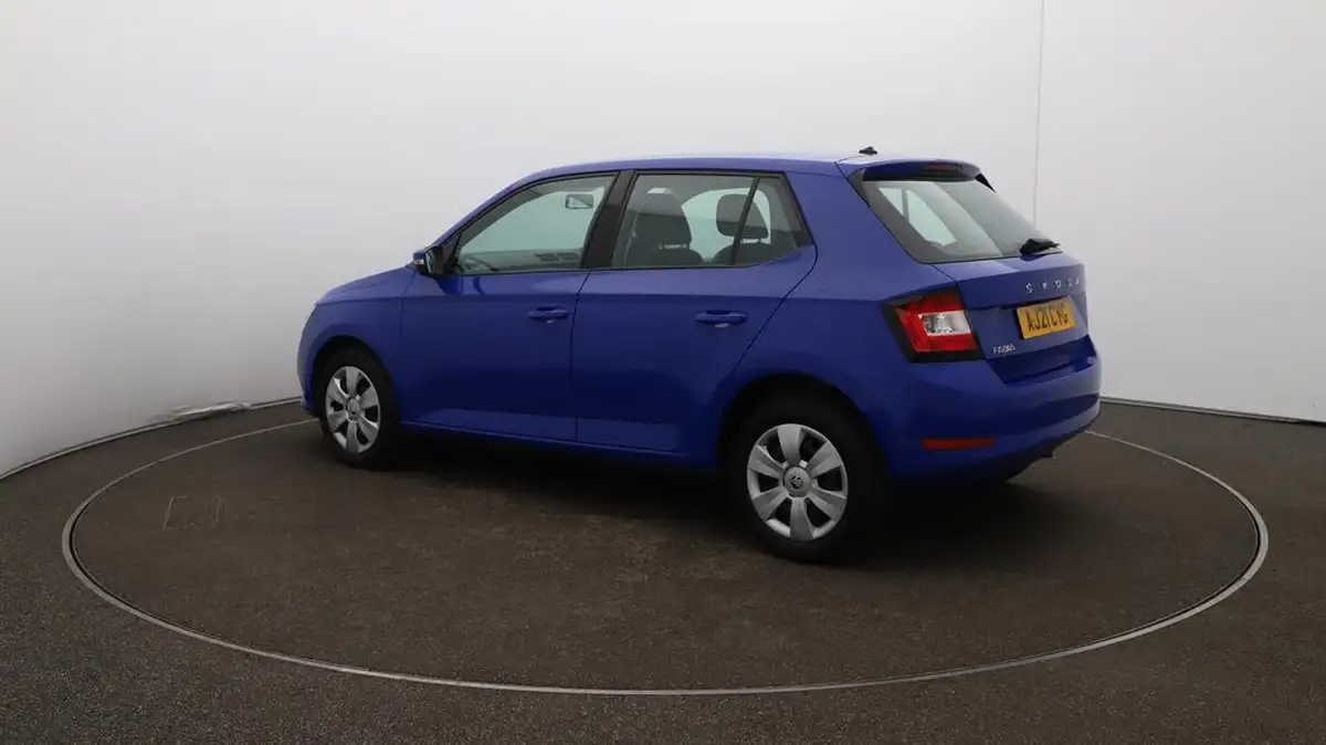 2021-skoda-fabia-10-tsi-95ps-hatchback-dsg-big-31