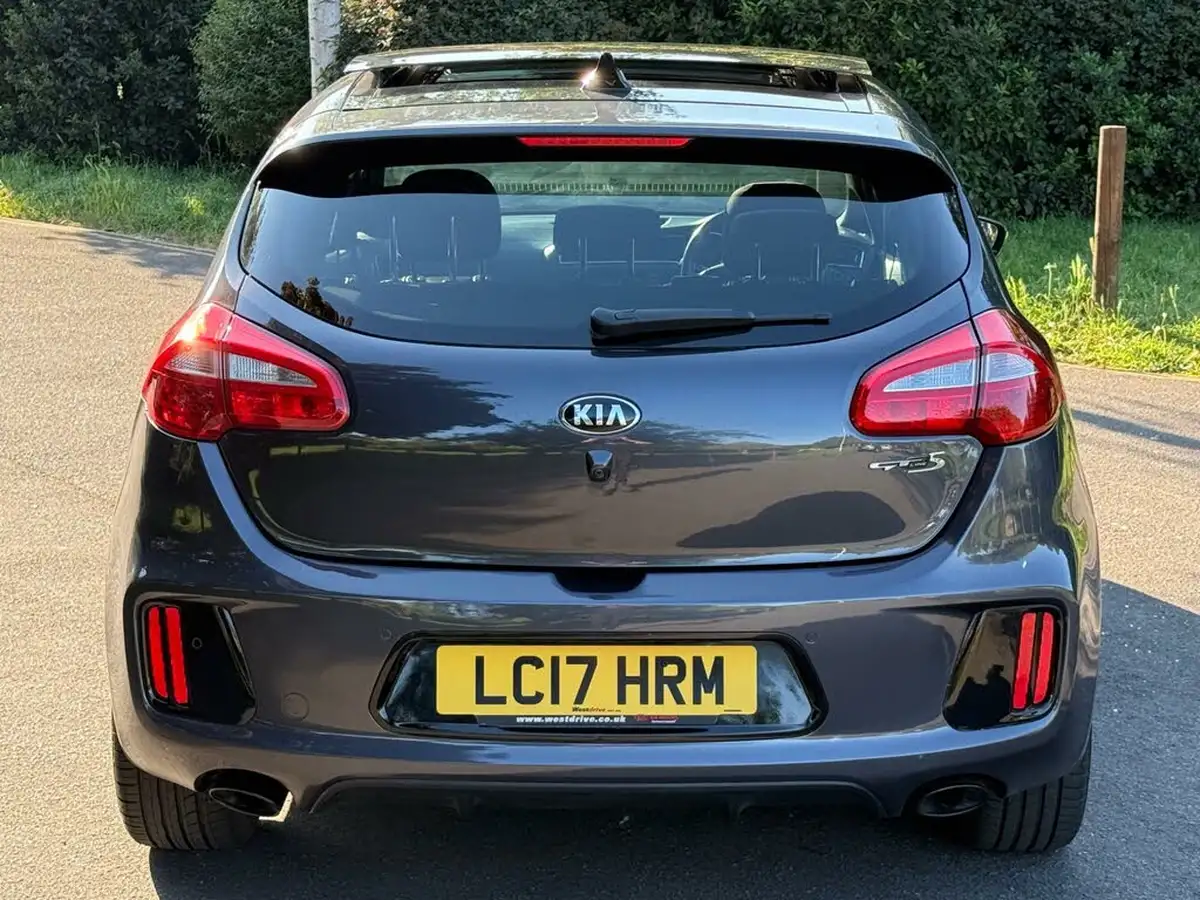 2017-kia-ceed-16crdi-gt-line-s-hatchback-dct-big-8