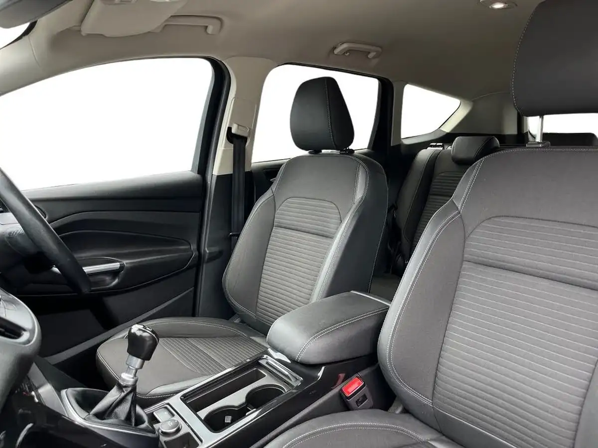 2019-ford-kuga-15t-titanium-edition-150ps-big-9