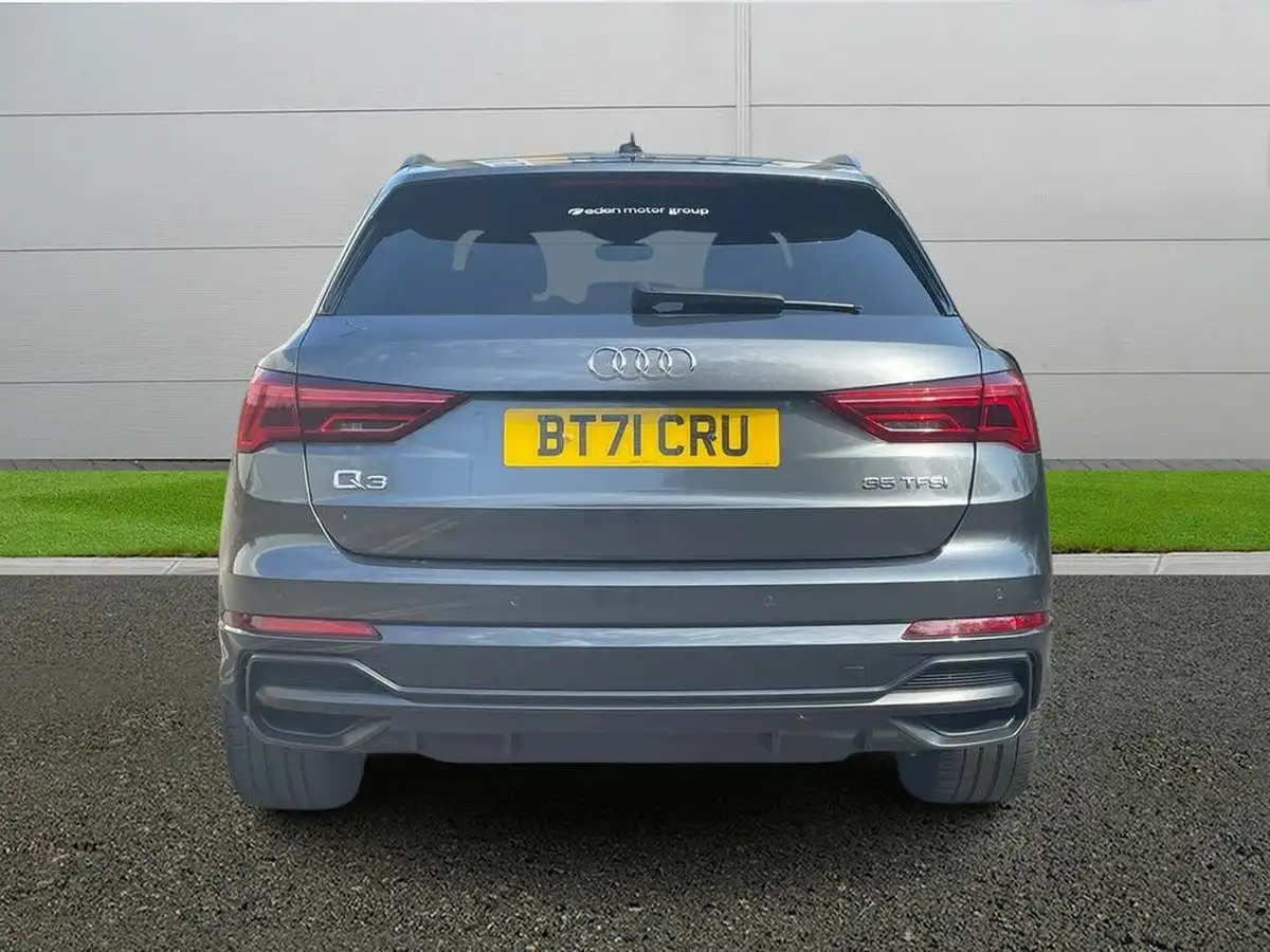 2021-audi-q3-15-35-tfsi-black-edition-codcomfort-sound-pack-station-wagon-big-5