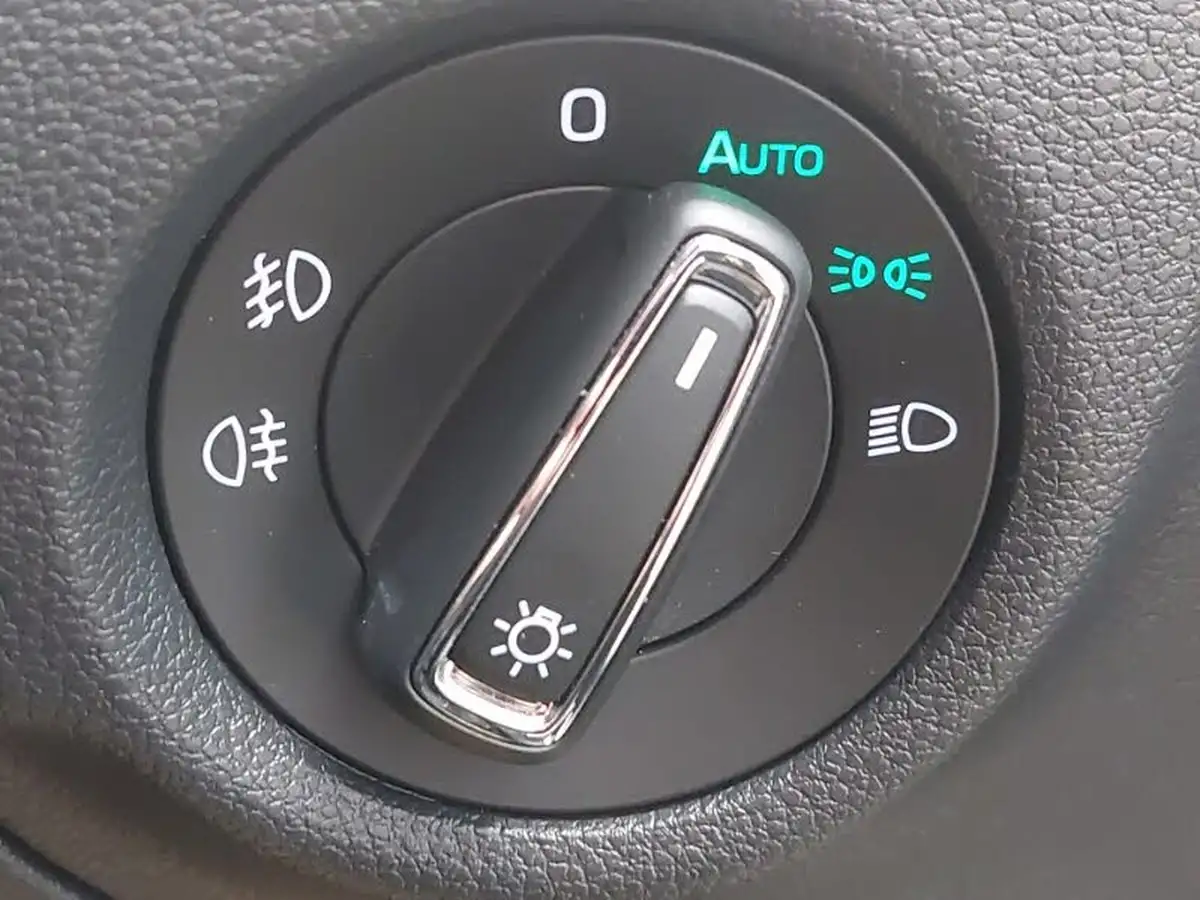 2024-skoda-kamiq-10-tsi-monte-carlo-116ps-dsg-big-12