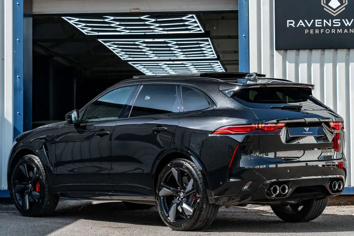 2024-jaguar-f-pace-50-v8-p575-svr-575-edition-big-1