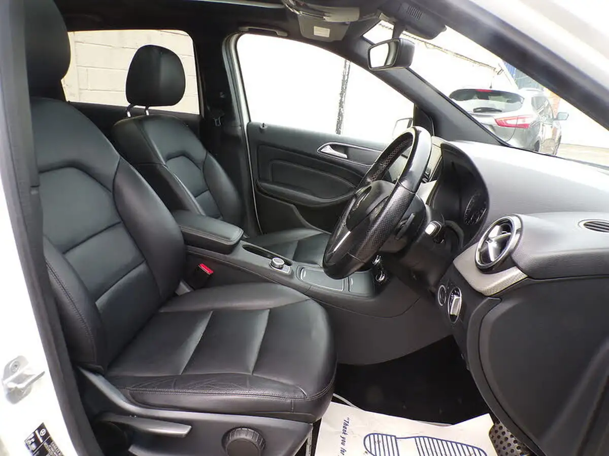 2012-mercedes-benz-b-class-18td-b200-sport-136bhp-blueefficiency-7g-dct-big-12