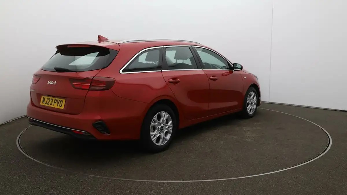 2023-kia-ceed-15-t-gdi-2-158bhp-sportswagon-big-53