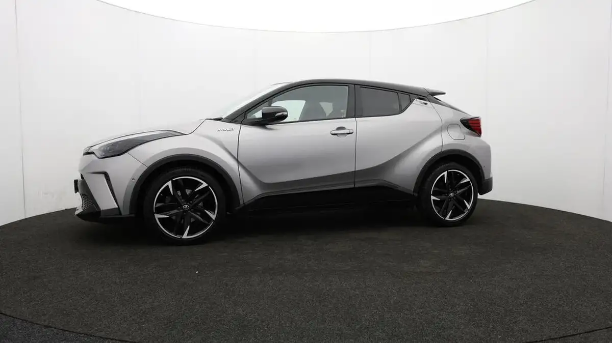 2022-toyota-c-hr-18-vvt-i-gr-sport-big-60