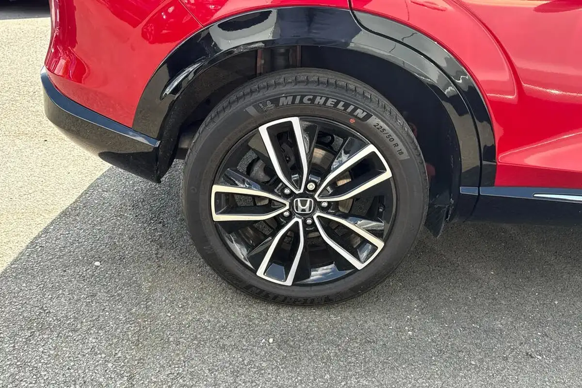 2022-honda-hr-v-15-i-mmd-advance-big-8