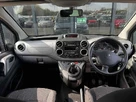 2018-peugeot-partner-small-26