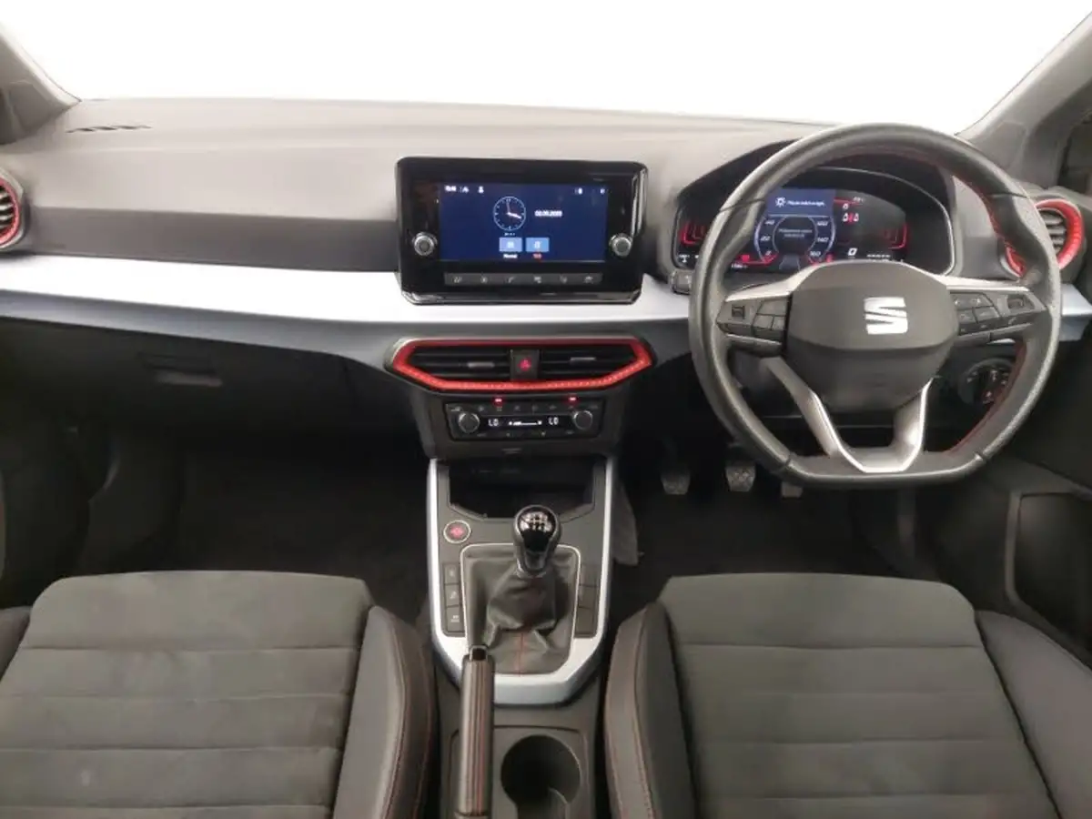 2023-seat-arona-10-tsi-fr-edition-big-2