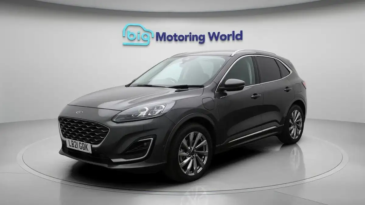 2021-ford-kuga-25t-vignale-225ps-phev-big-3