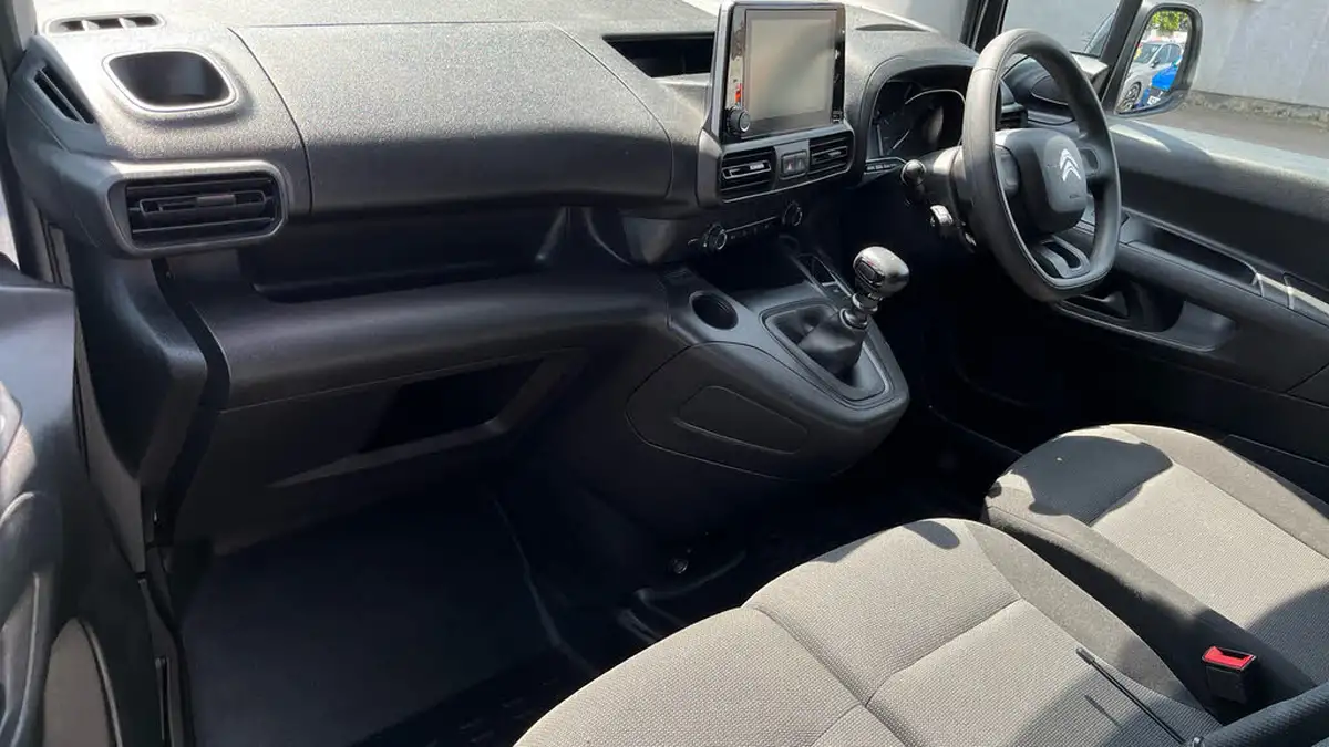 2022-citroen-berlingo-15bluehdi-1000-enterprise-pro-100pseu6d-big-11