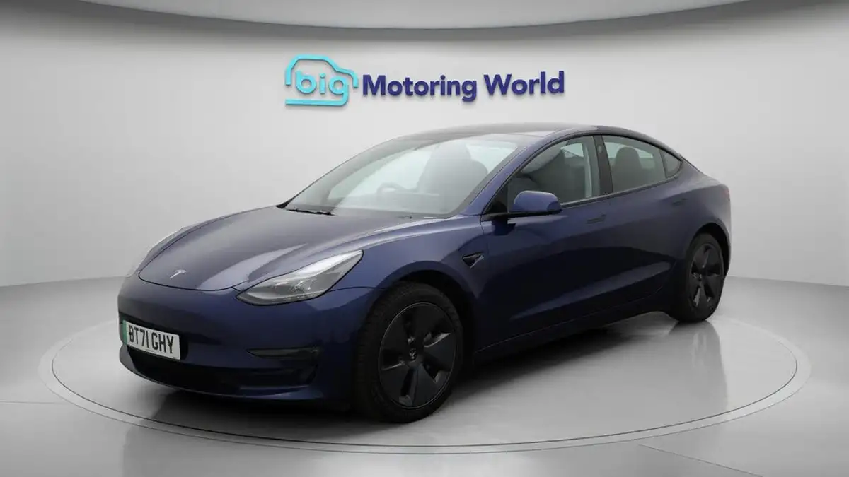 2021-tesla-model-3-e-long-range-awd-big-3