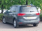 2022-volkswagen-touran-15-tsi-se-family-small-1