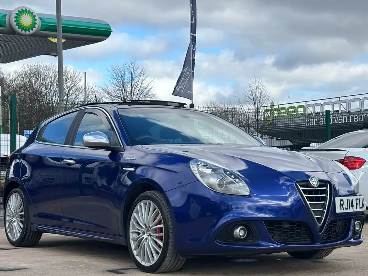 2014-alfa-romeo-giulietta-14-sportiva-nav-big-2
