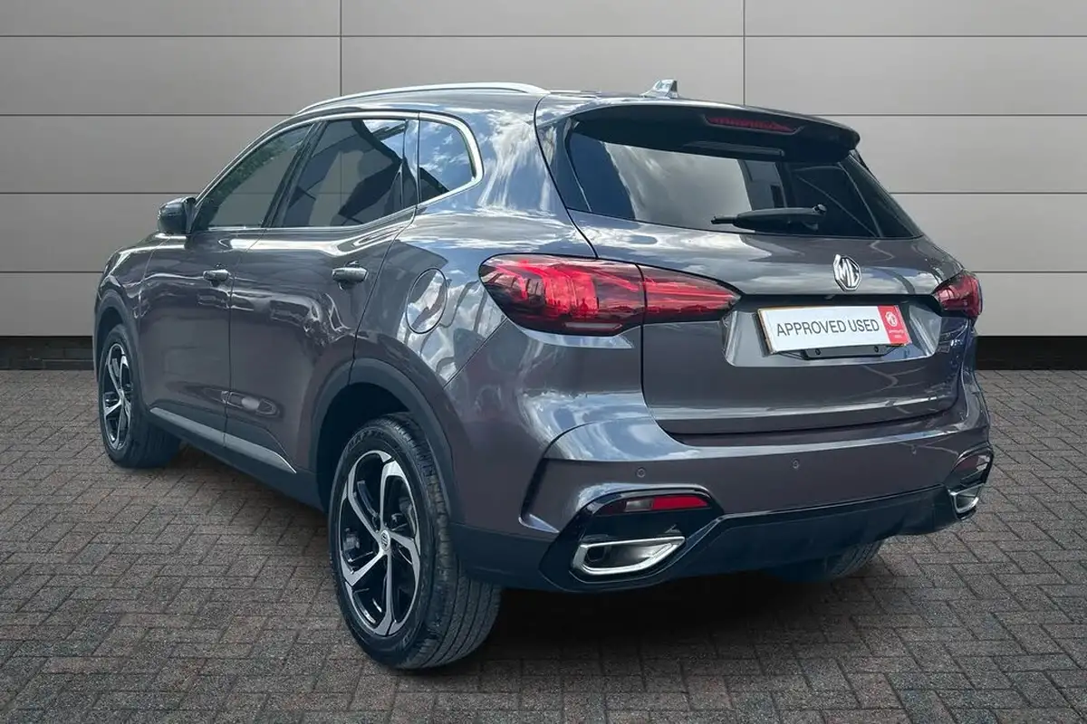 2024-mg-hs-15t-gdi-trophy-162ps-1490cc-big-2