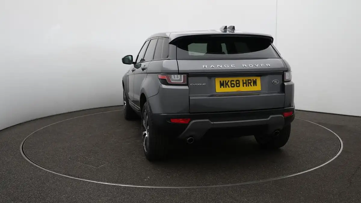 2018-land-rover-range-rover-evoque-20td4-se-tech-hatchback-5d-auto-big-58