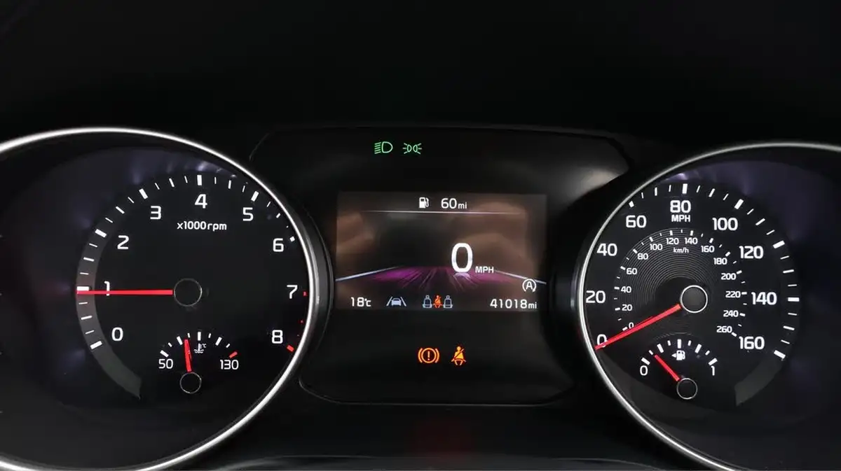 2021-kia-ceed-10-t-gdi-2-hatchback-big-10