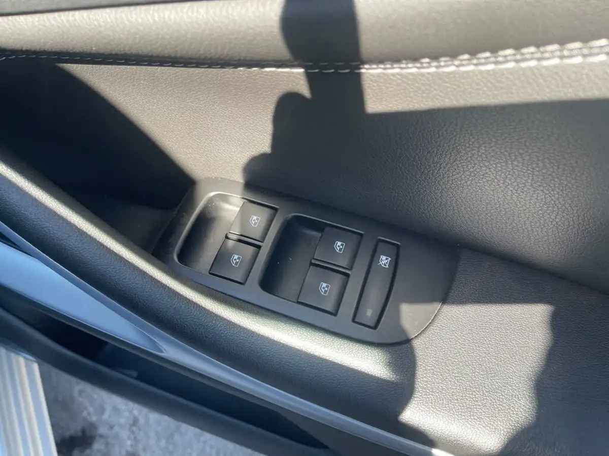 2018-vauxhall-zafira-tourer-14i-16v-turbo-sri-nav-big-20