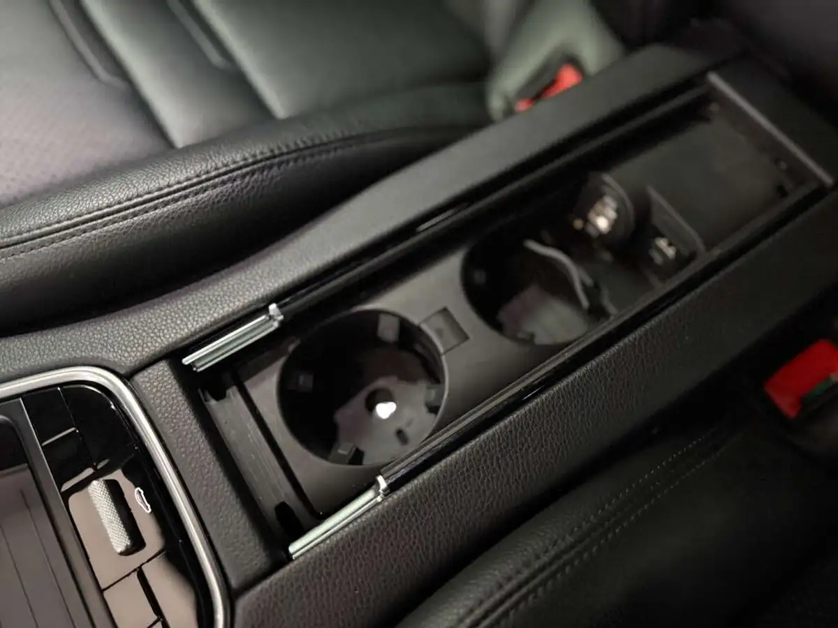 2018-porsche-panamera-29-v6-4-e-hybrid-sport-turismo-big-50