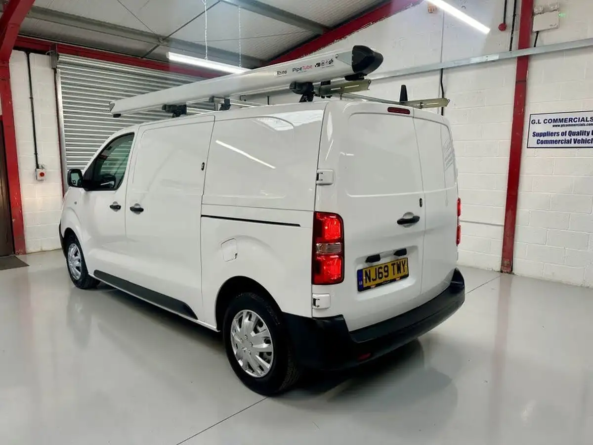 2019-peugeot-expert-20-bluehdi-professional-standard-1400-20-bluehdi-eu6dt-crew-big-4