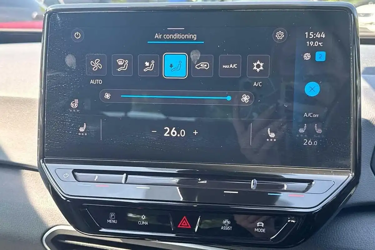 2020-volkswagen-id3-e-life-big-21
