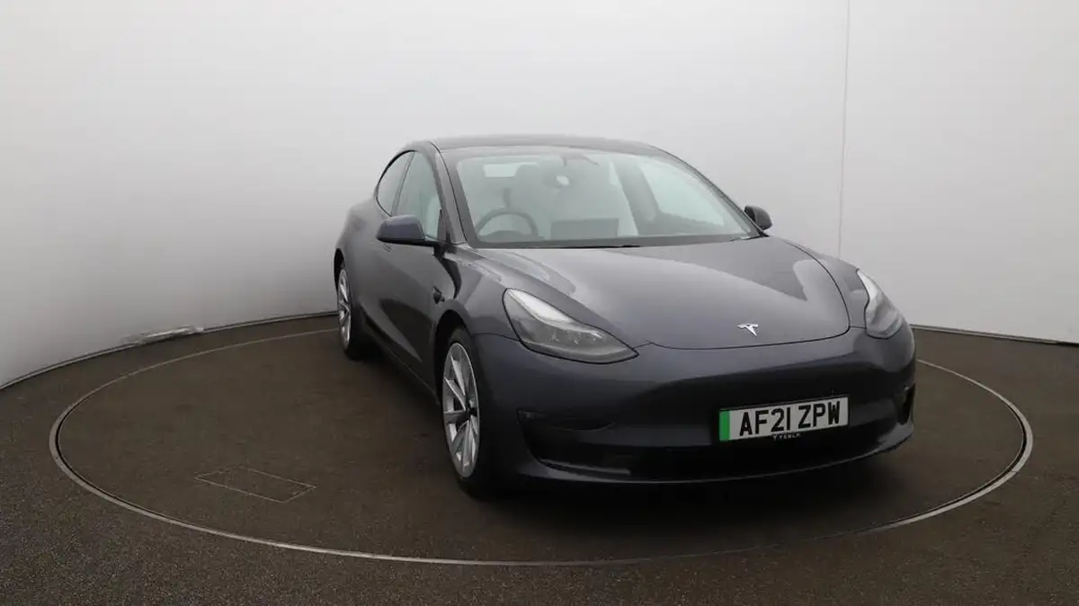 2021-tesla-model-3-e-long-range-4x4-big-33