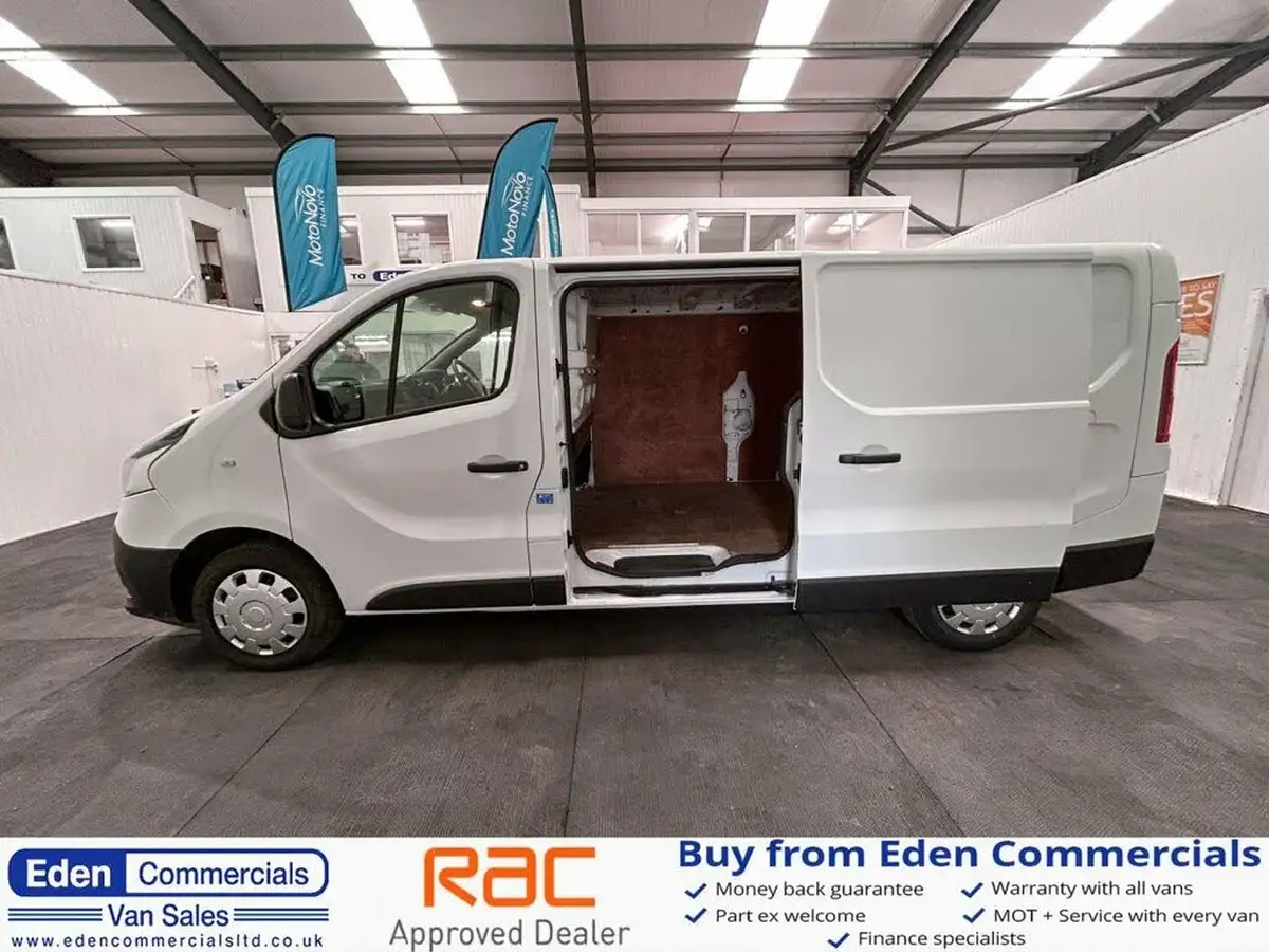 2021-renault-trafic-20dci-ll30-energy-120-business-panel-big-9
