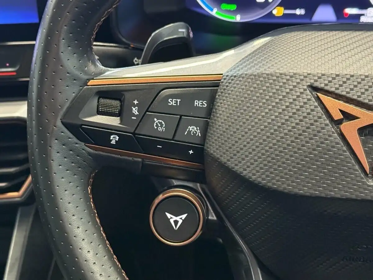 2021-cupra-formentor-14-e-hybrid-vz2-big-4