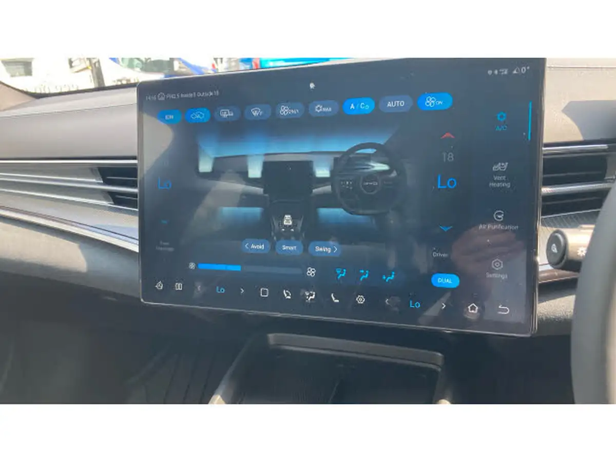 2025-byd-seal-e-design-big-32