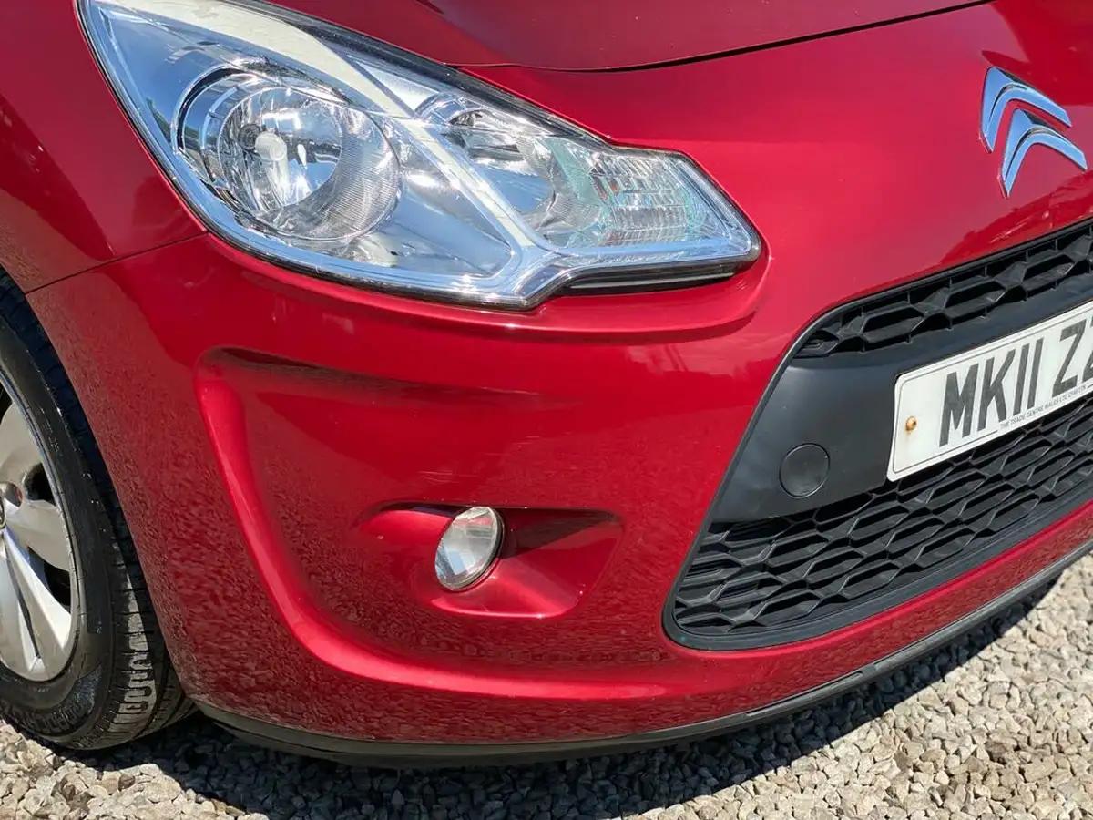 2011-citroen-c3-14-vtr-16v-95ps-1397cc-big-23