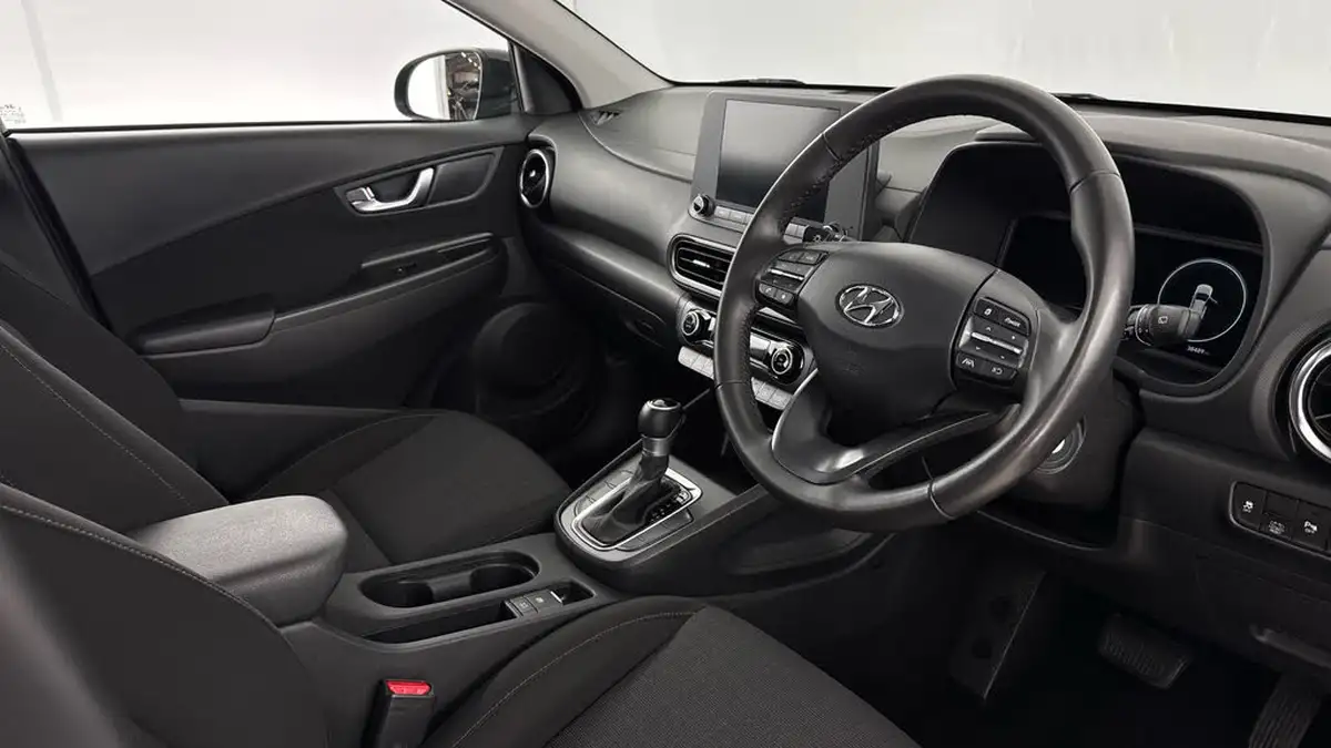 2023-hyundai-kona-16-gdi-se-connect-big-9