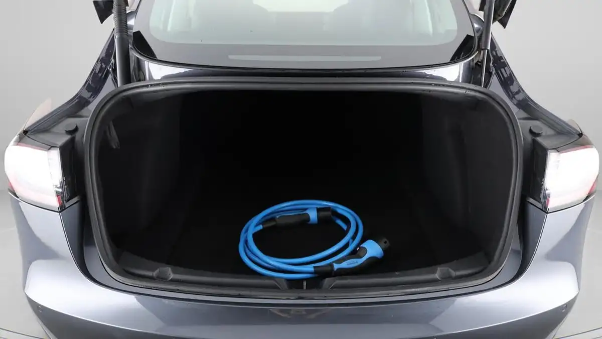 2021-tesla-model-3-e-long-range-4x4-big-25
