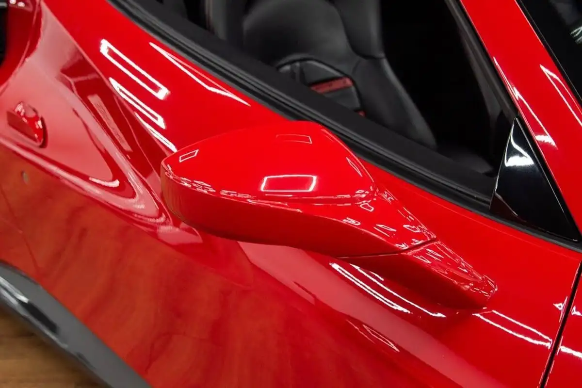 2017-ferrari-488-39-488-spider-big-15