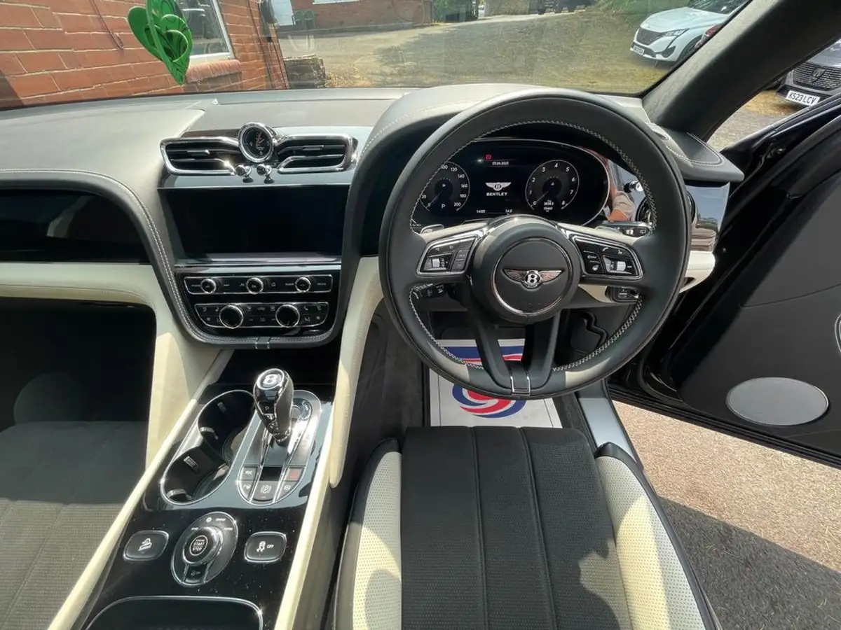 2023-bentley-bentayga-40-v8-s-big-12