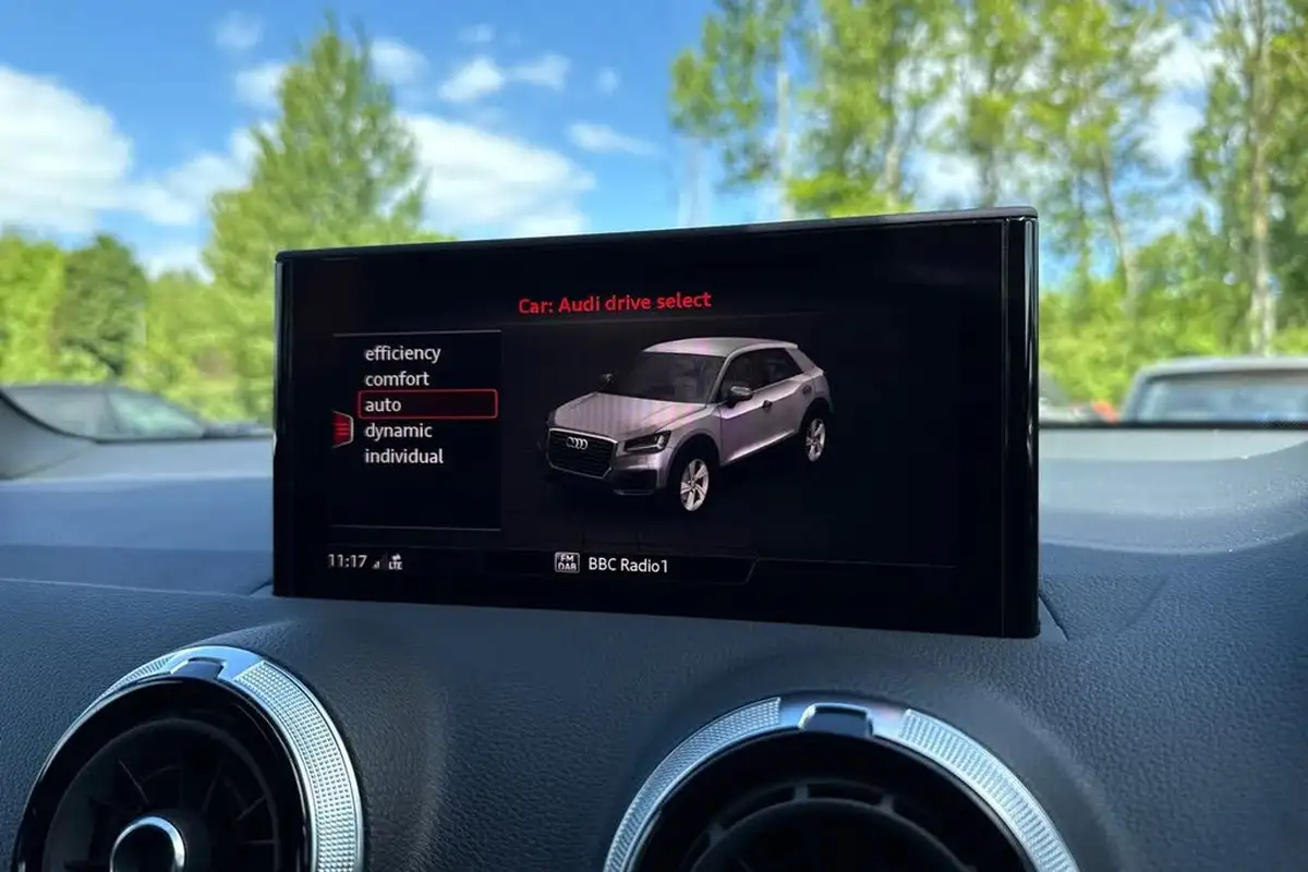 2024-audi-q2-15-35-tfsi-s-line-tronic-big-53