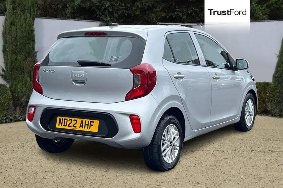 2022-kia-picanto-10-2-auto-seq-big-3