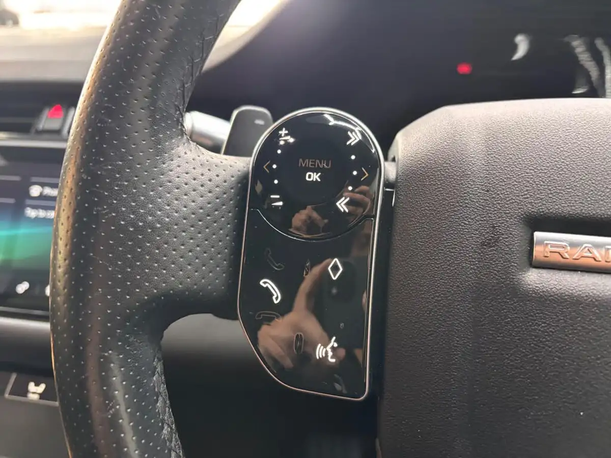 2019-land-rover-range-rover-evoque-20-d180-r-dynamic-se-big-38