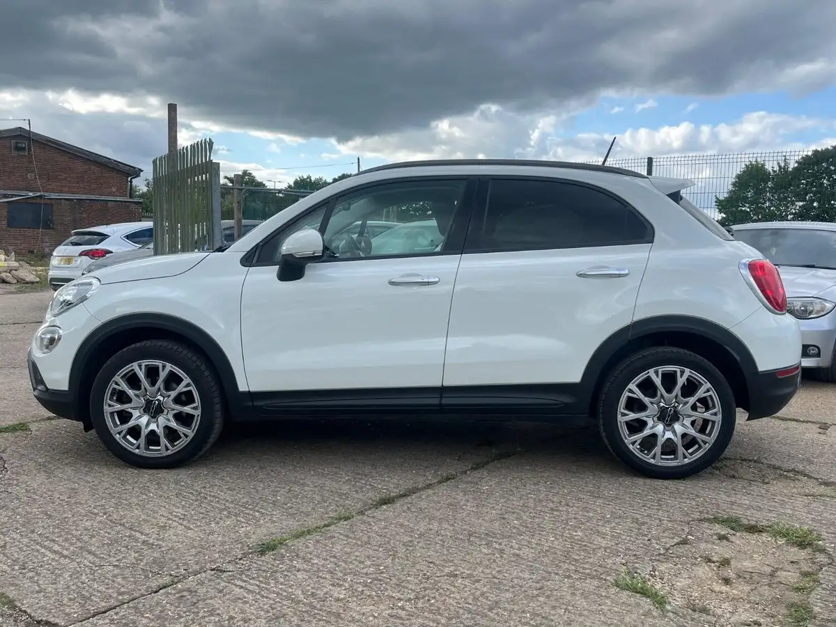 2016-fiat-500x-16multijet-cross-plus-big-8